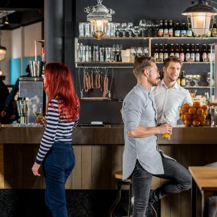 What's the best way to schedule bartenders?